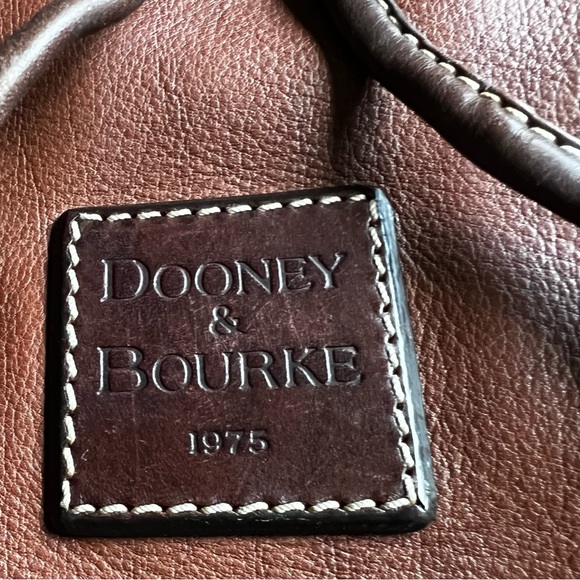 🧡Dooney & Bourke Pebbled Cowhide LEATHER DRAWSTRING purse shoulder bag Vintage! - Picture 11 of 13
